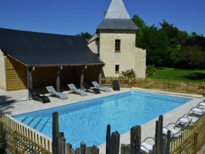 Отель Cozy Holiday Home in Brion with Swimming Pool  Брион